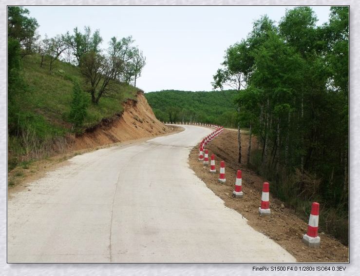 松樹林至六班公路、三道溝至合心公路等2012年農(nóng)村公路項目決算審計